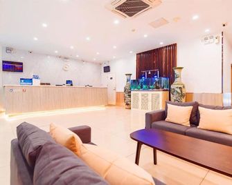 7 Days Premium·Tianjin Gulou Metro Station Joy City - تيانجين - أفضل طعام