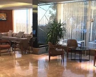 Northstar Hotel - Gebze - Лоббі