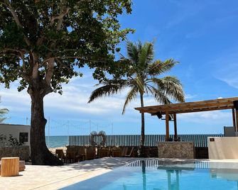 Talam House Coveñas by Bernalo Hotels - Coveñas - Piscina