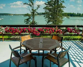 Willa Fala - Mikolajki