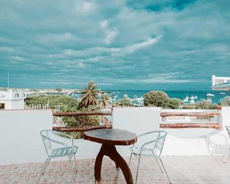 Casa de Nelly - פוארטו בקריסו מורנו - מרפסת