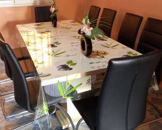 Furnished villa in Goumel 250m2 - Ziguinchor - Dining room