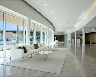 Aqualuz Troia Rio by The Editory - Tróia - Reception