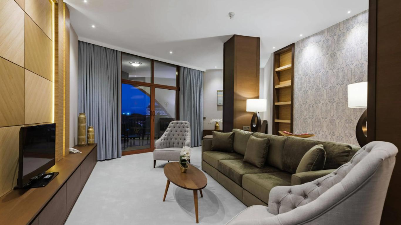 Papillon Belvil Holiday Village