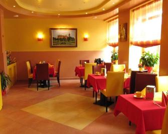Hotel Am Hauptbahnhof - Schwerin - Restaurant