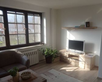 Cozy apartment in the Baltic Sea resort of Nienhagen - Nienhagen - Wohnzimmer