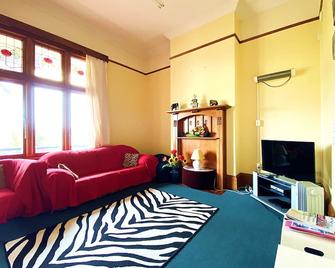 Noah's Ark Backpackers - Greymouth - Sala de estar