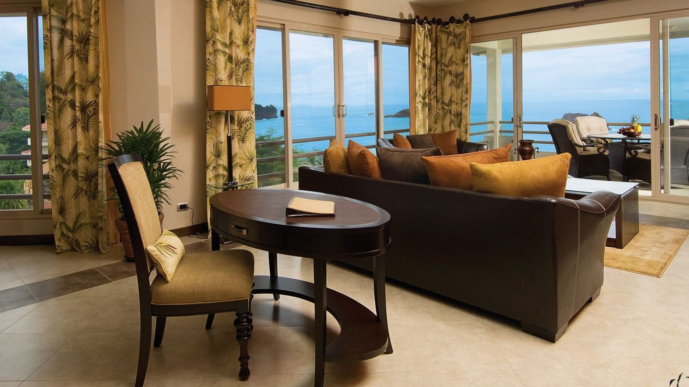 Parador Nature Resort and Spa