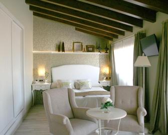 Hotel Castillo de Alquézar - Alquezar - Habitación