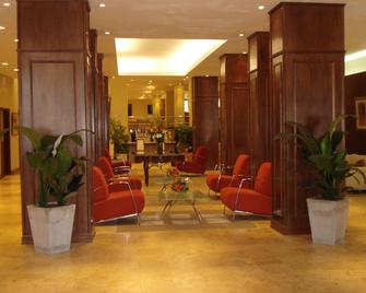 Gran Hotel Dorá - Mar del Plata - Lobby