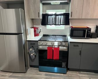 Executive Suite - Weslaco