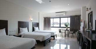 Wilacha Chiangrai Hotel - Chiang Rai - Bedroom
