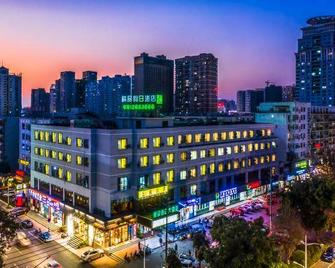 Boutique Holiday Hotel - Beihai - Edificio