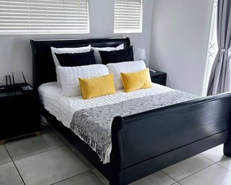 Luxury apartment in Waikiki E5 close to the beach - Ballito
