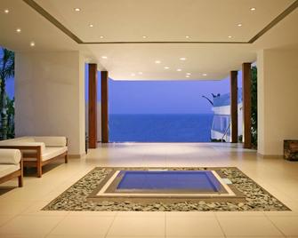 Napa Mermaid Hotel & Suites - เอเยีย นาปา - ล็อบบี้