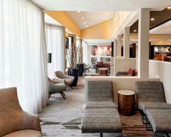 Courtyard by Marriott Cincinnati Blue Ash - Blue Ash - Resepsjon