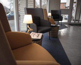 Hotel Am Friesenstrand - Butjadingen - Lobby
