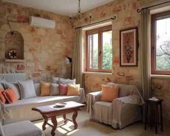 Lioriza Country Houses - Zakynthos - Living room