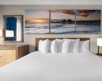 Days Inn by Wyndham Norfolk Airport - Norfolk - Bedroom