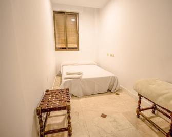 Hostal Bocanegra - גרנדה - חדר שינה