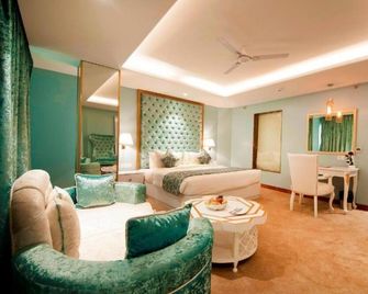 Hotel Ramhan Palace - New Delhi - Bedroom