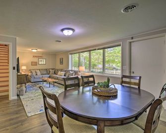 Updated Ranch-style Home w/ Scenic Deck, Pond - Kingsport - Їдальня