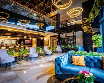 Amsterdam Hotel - Belgrade - Building