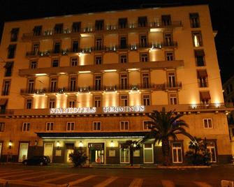 Starhotels Terminus - Naples - Building