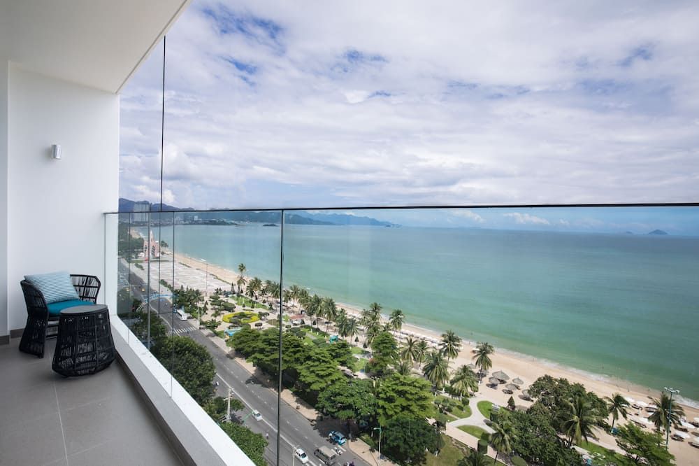 Citadines Bayfront Nha Trang - נה טראנג - מרפסת