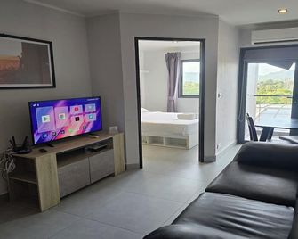 The Chalong Pearl 1br T1-703 - Phuket - Wohnzimmer