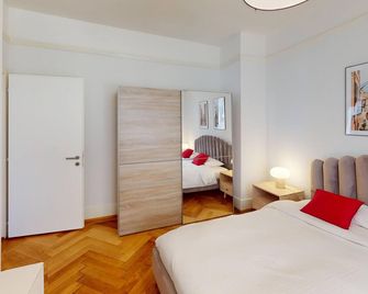 Lausanne City Center Apartments, Minutes Away from the Lake! AM53 - Lausana - Habitación