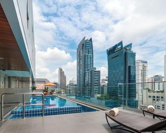 Adelphi Suites Bangkok - Bangkok
