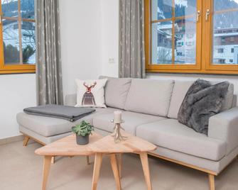 Hotel Restaurant Platzwirt - Rauris - Living room