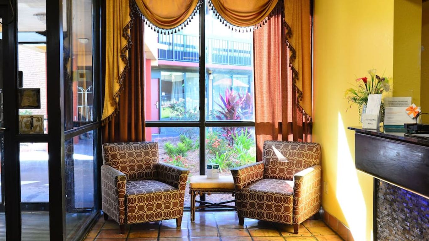 كواليتي إن آند سويتس جالف بريز بايسايد نير بينساكولا بيتش