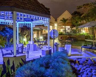 City Lodge Hotel Durban - דורבן - פטיו