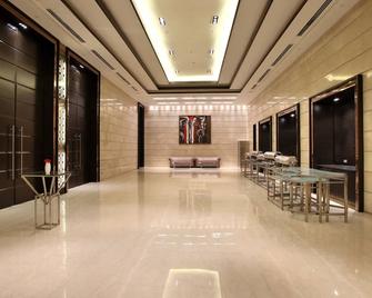 فندق كراون بلازا نيودلهي روهيني - نيو دلهي - ردهة
