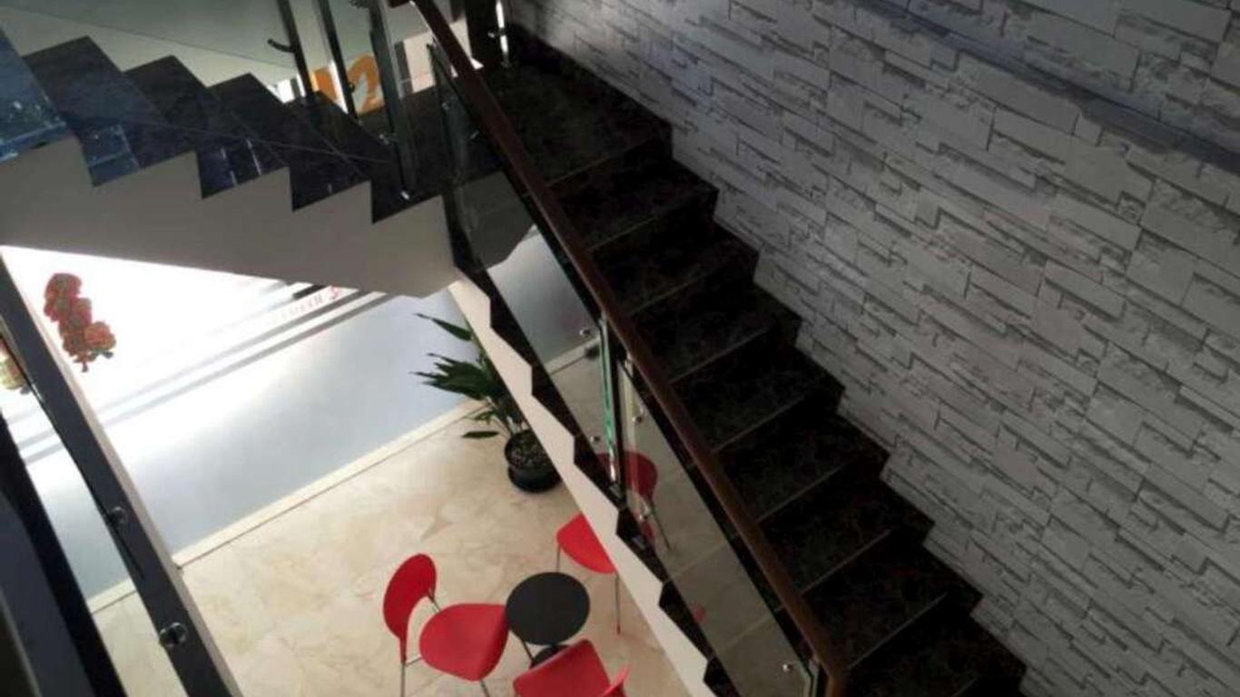 Redlink Hotel