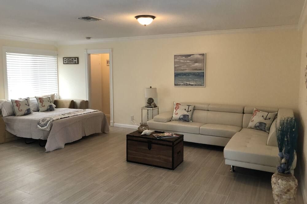 Newhome With Pool Palm Beach Vacation Home - ווסט פאלם ביץ' - חדר אוכל