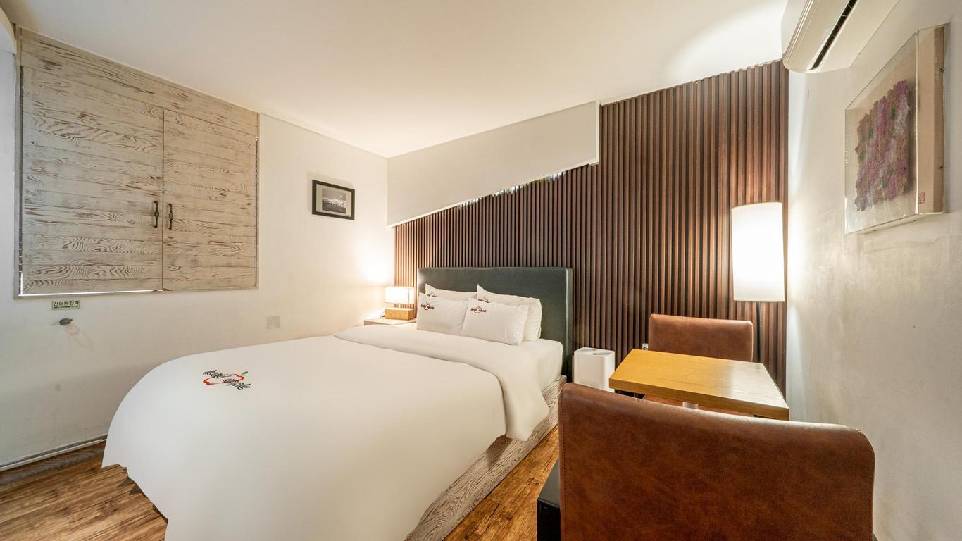 Chungju Apple Hotel