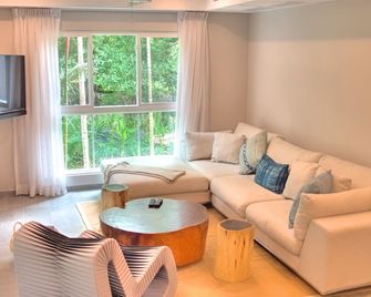 Elan at Ballena Beach - Uvita - Living room