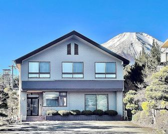 Lakepia Angel Yamanaka Lake - Yamanakako - Gebouw