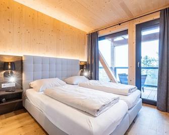 Natural chalet with sauna and hot tub - Turracherhöhe - Schlafzimmer
