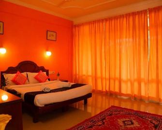 Oceanbay Ayurvedic Beach Resort - Thiruvananthapuram - Bedroom