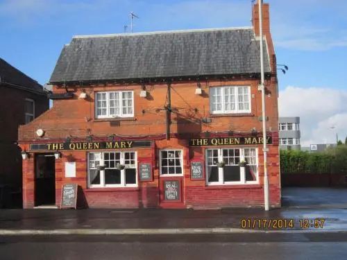 Queen Mary Inn - פול