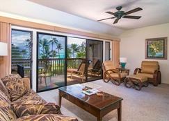 The Sandy Feet Retreat - 2BR 2BA Oceanfront Condo on Kauai's Royal Coconut Coast - Kapaa