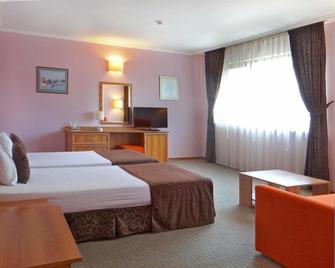 Hotel Real - Plovdiv - Bedroom