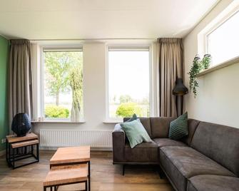 Cozy holiday home in Oploo near forest - Oploo - Sala de estar