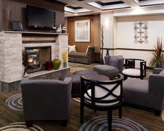 Holiday Inn Express & Suites Richfield - Richfield - Sala de estar