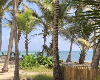 Be On The Beach - Sainte-Anne
