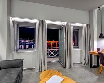 Naves Suites - Ermúpoli - Sala de estar